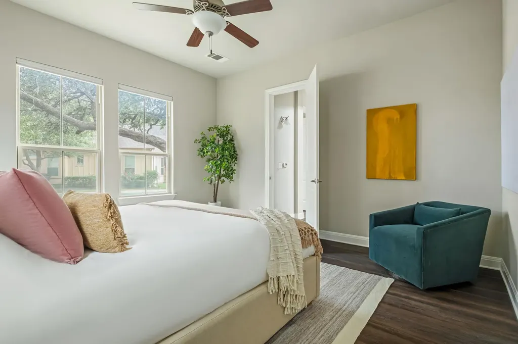2516 Hopsack Mills Road Austin TX 78748