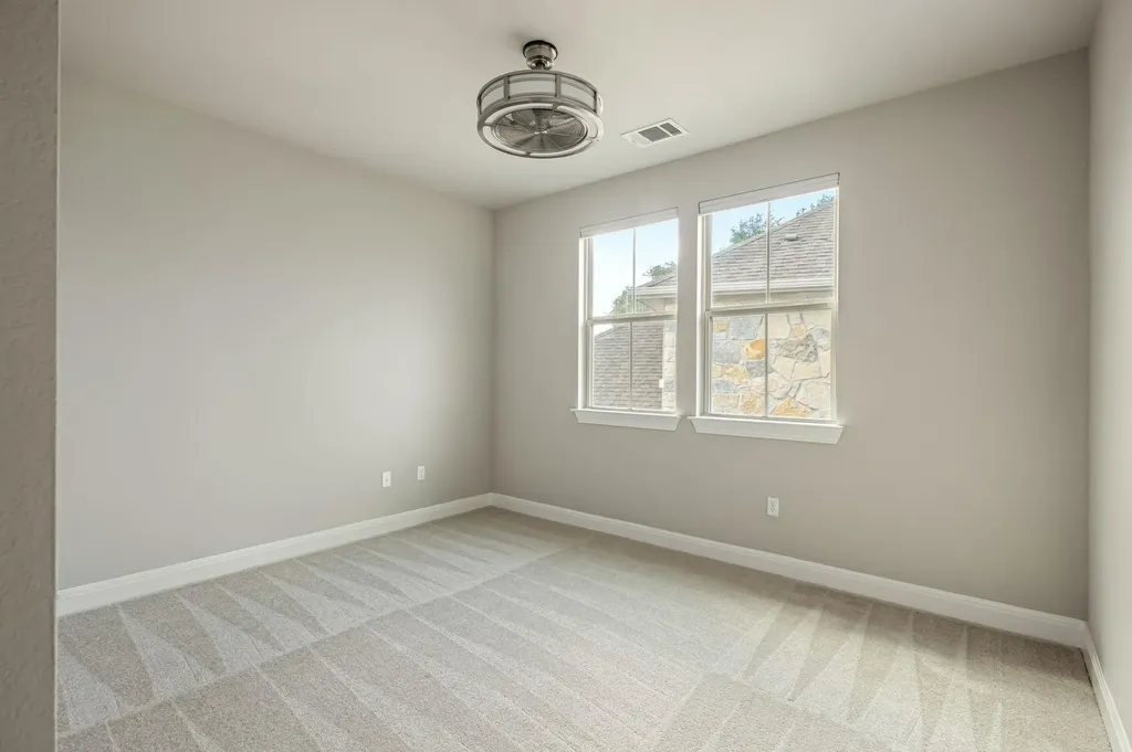 2516 Hopsack Mills Road Austin TX 78748