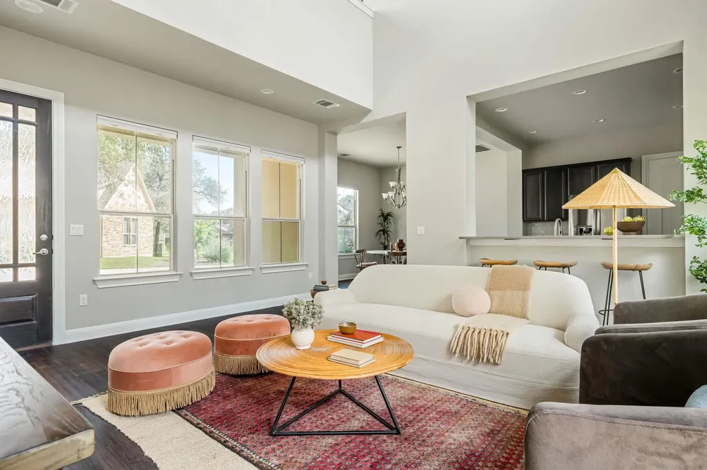2516 Hopsack Mills Road Austin TX 78748