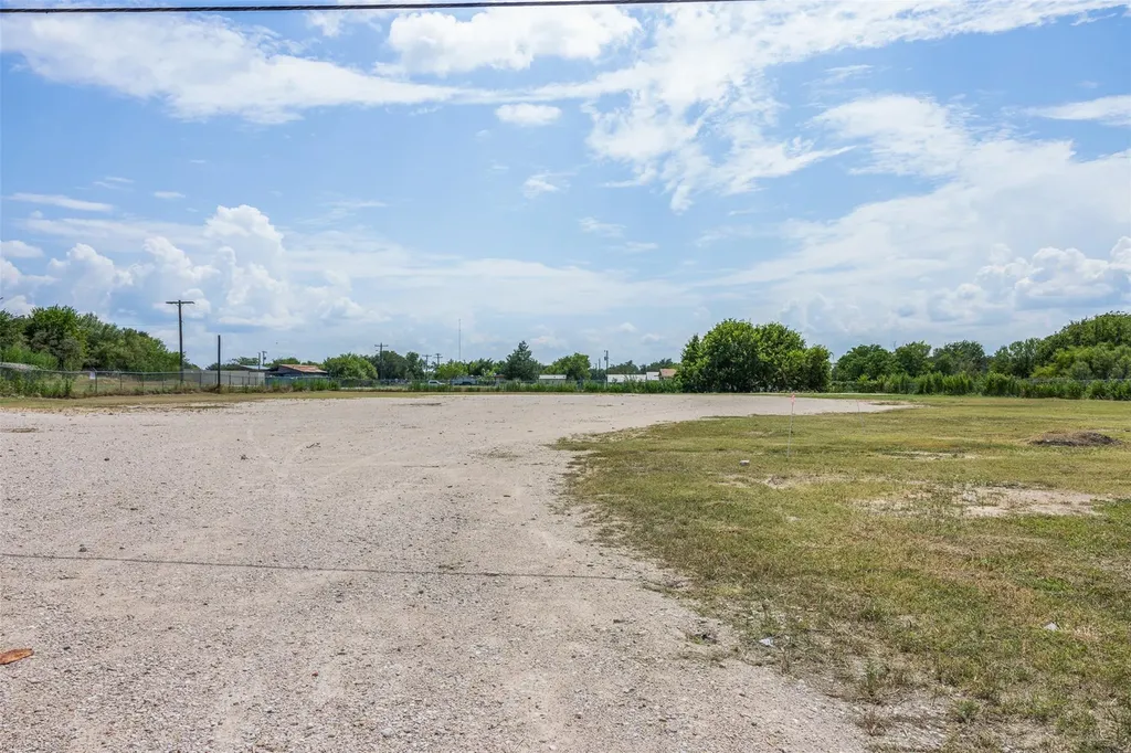 Tbd Tract 7 S Titus Street Giddings TX 78942