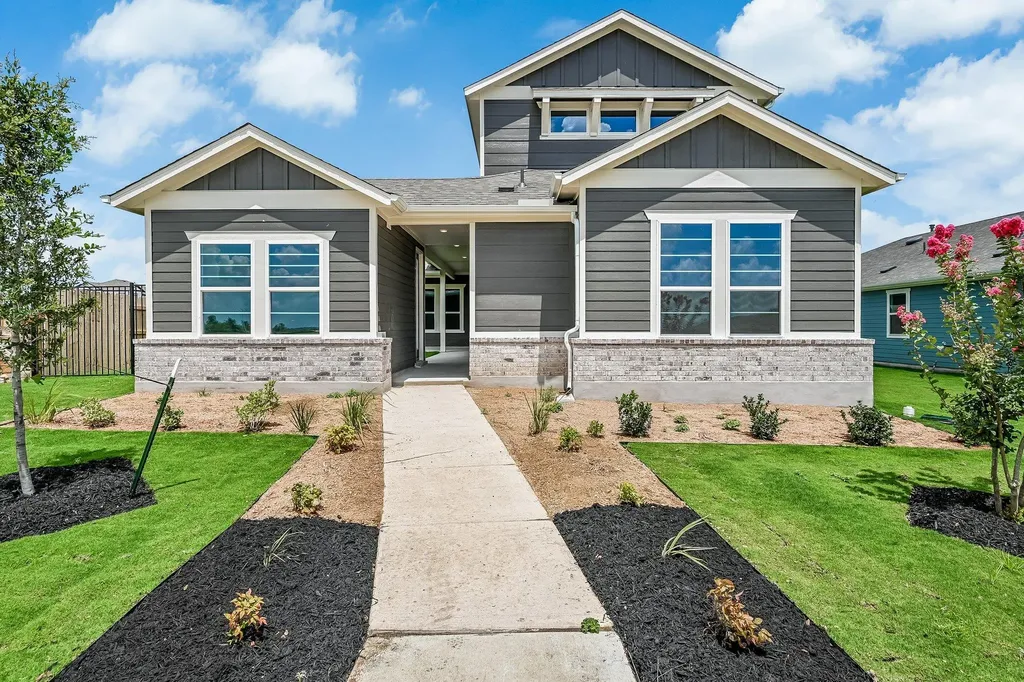 8601 Dongan Drive Austin TX 78744