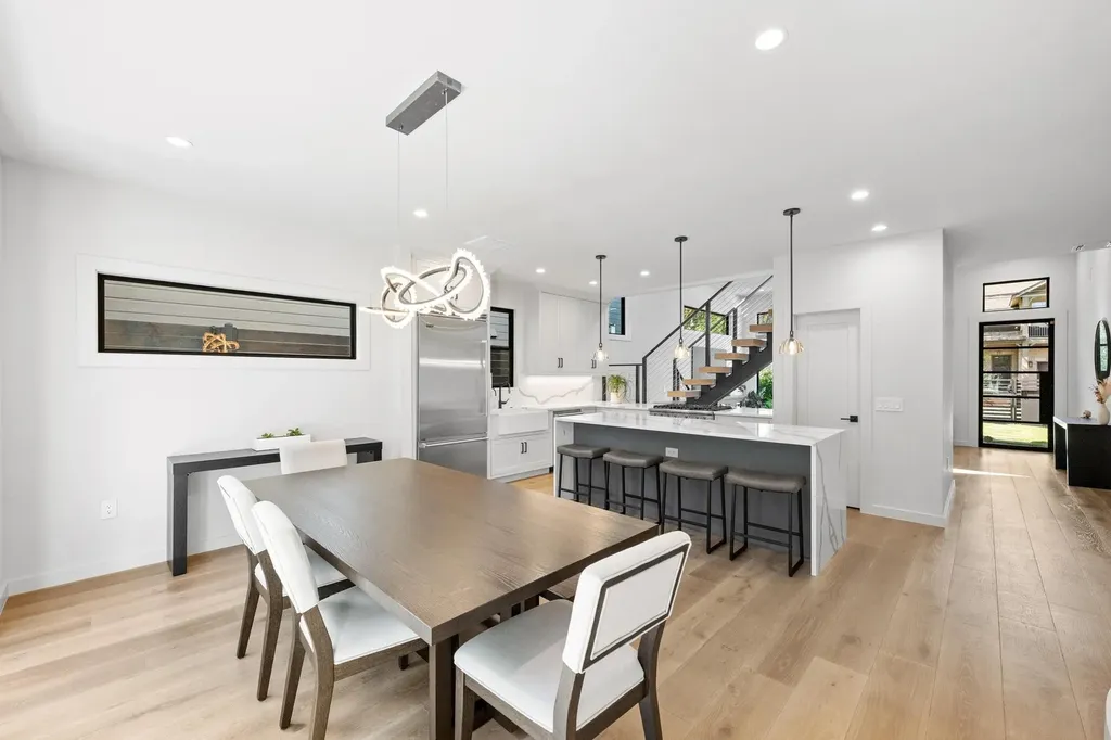 1502 Juliet Street Austin TX 78704