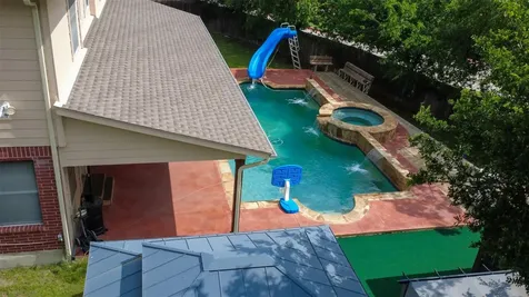8002 Woodhall Cove Austin TX 78717