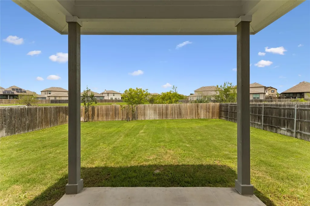 318 Schuylerville Drive Elgin TX 78621