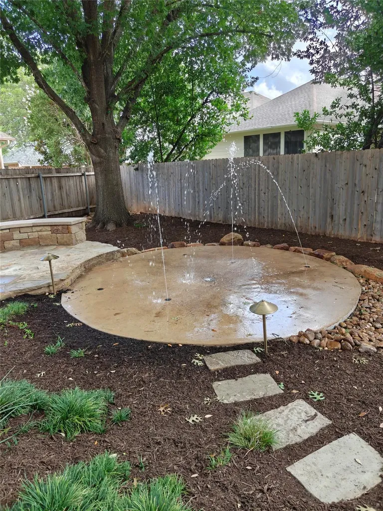 9807 Nepal Cove Austin TX 78717