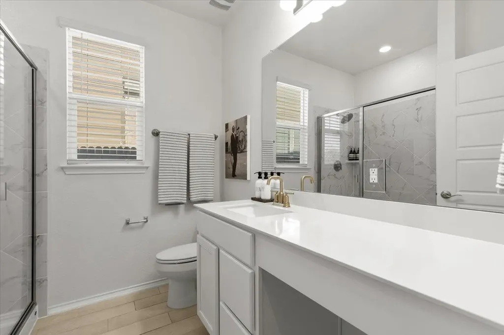 6909 Daniel Ranch Drive Austin TX 78744