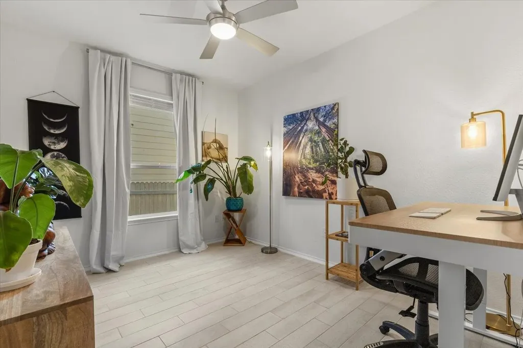 6909 Daniel Ranch Drive Austin TX 78744