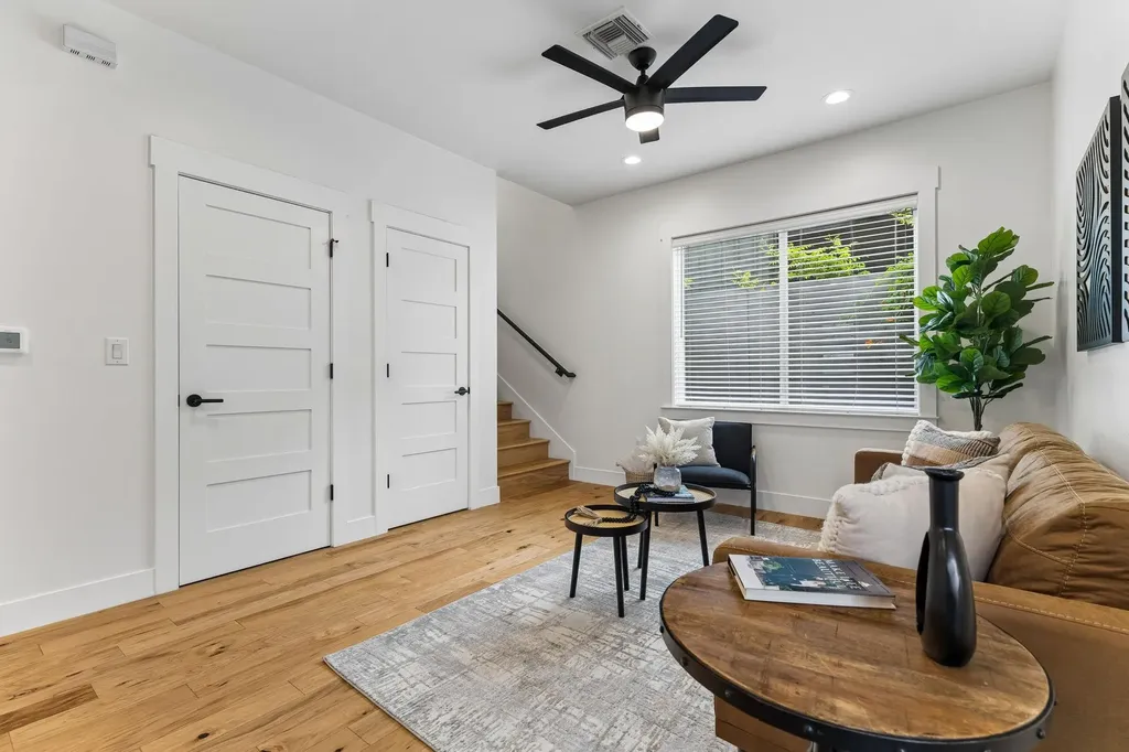 806 Philco Drive Austin TX 78745