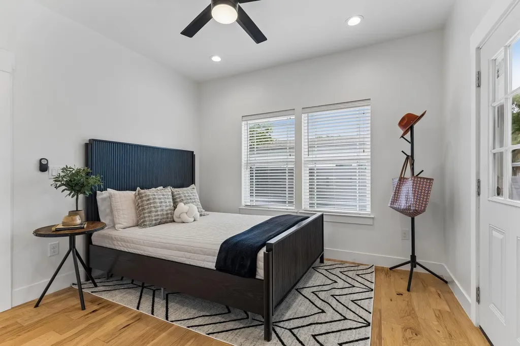 806 Philco Drive Austin TX 78745