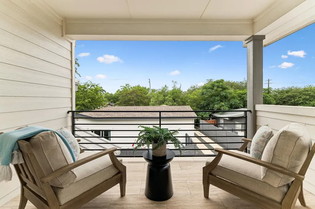 806 Philco Drive Austin TX 78745