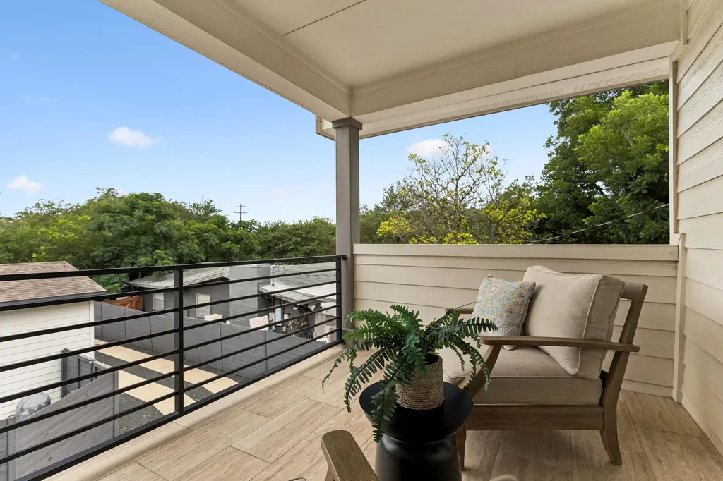 806 Philco Drive Austin TX 78745