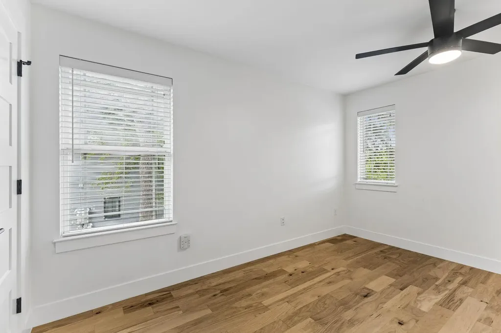 806 Philco Drive Austin TX 78745