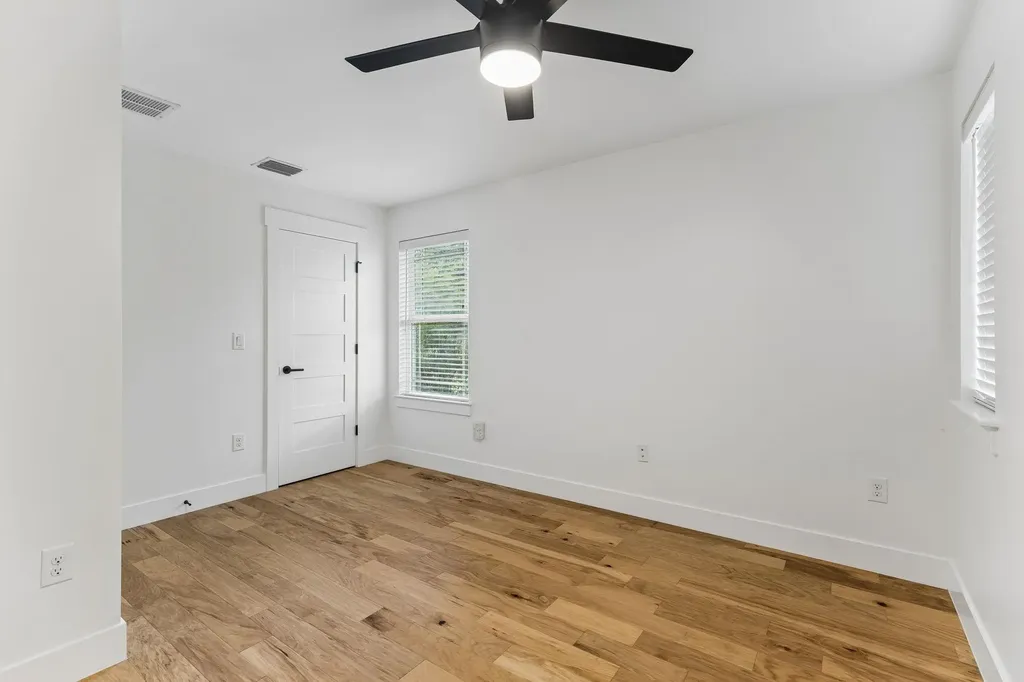 806 Philco Drive Austin TX 78745