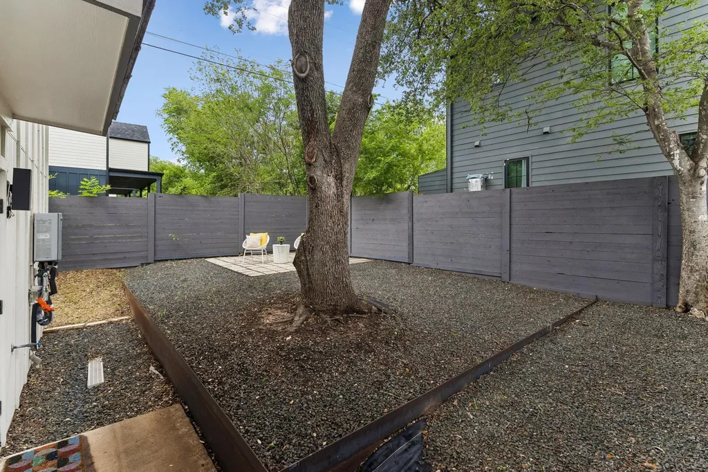 806 Philco Drive Austin TX 78745