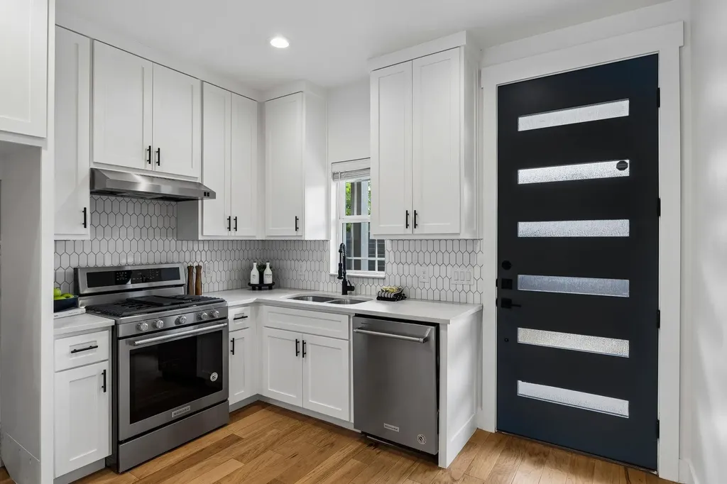 806 Philco Drive Austin TX 78745