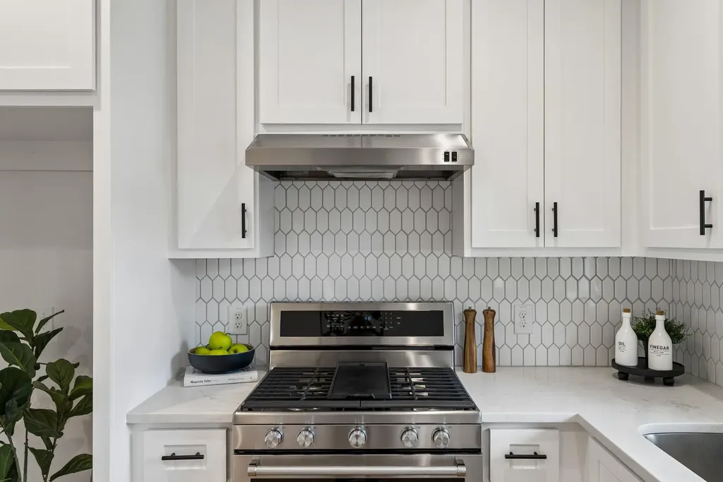 806 Philco Drive Austin TX 78745