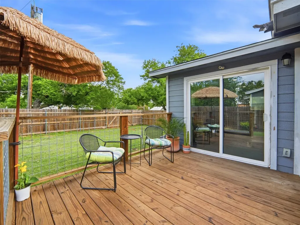 700 9th St Street Blanco TX 78606