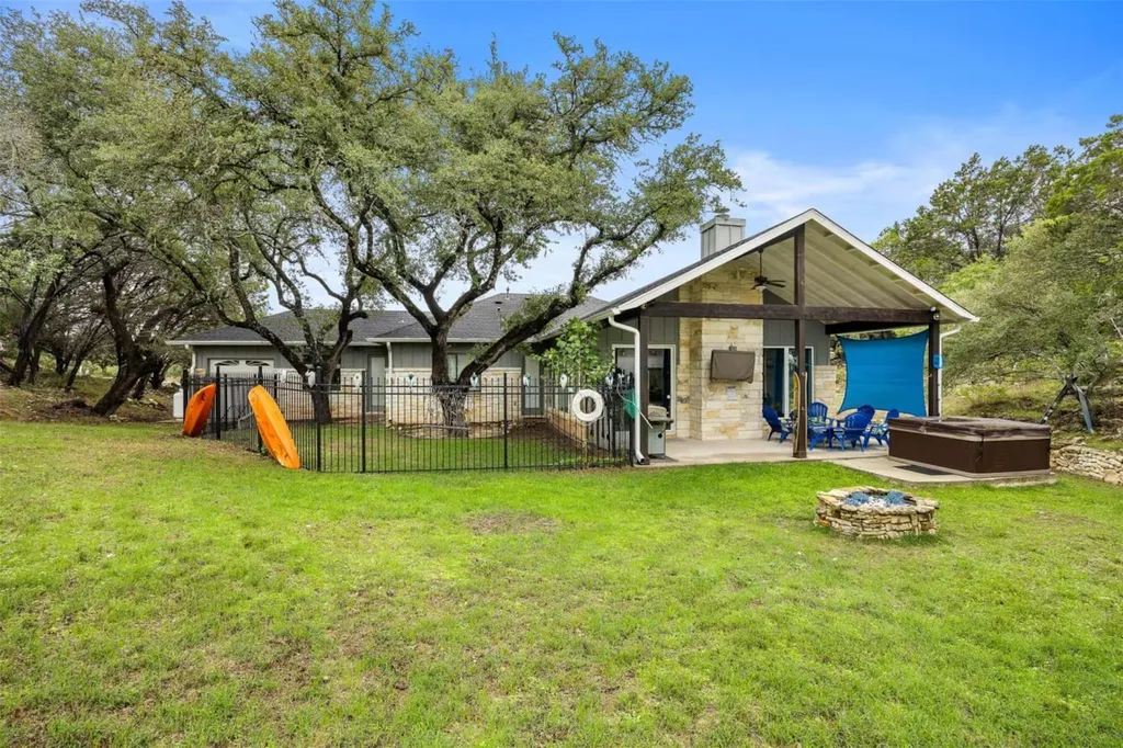 20714 Harrison Cove Lago Vista TX 78645