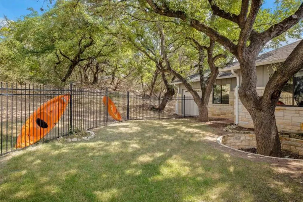 20714 Harrison Cove Lago Vista TX 78645