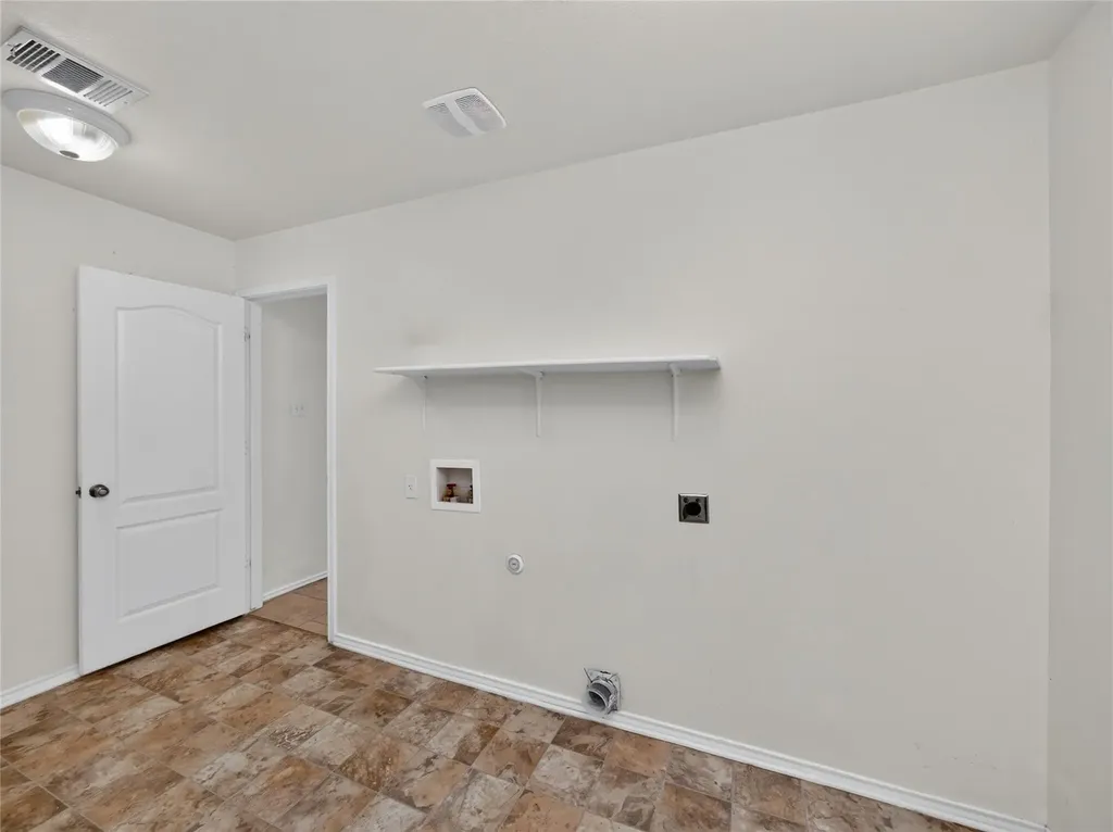 4912 Woodstock Drive Georgetown TX 78633