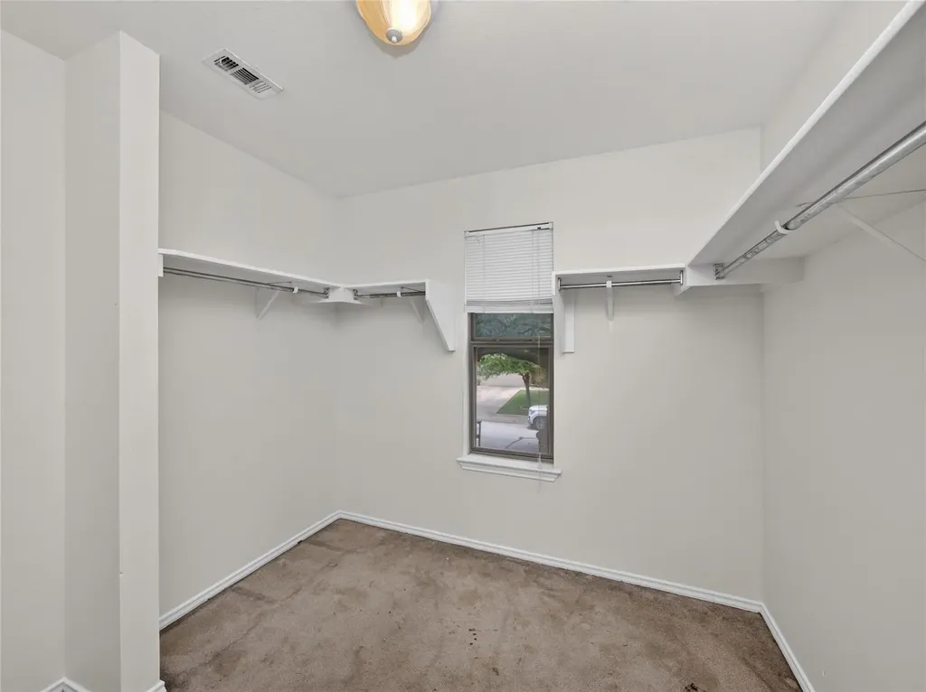 4912 Woodstock Drive Georgetown TX 78633
