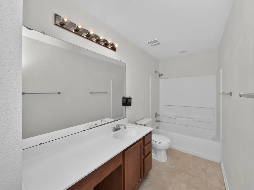 4912 Woodstock Drive Georgetown TX 78633