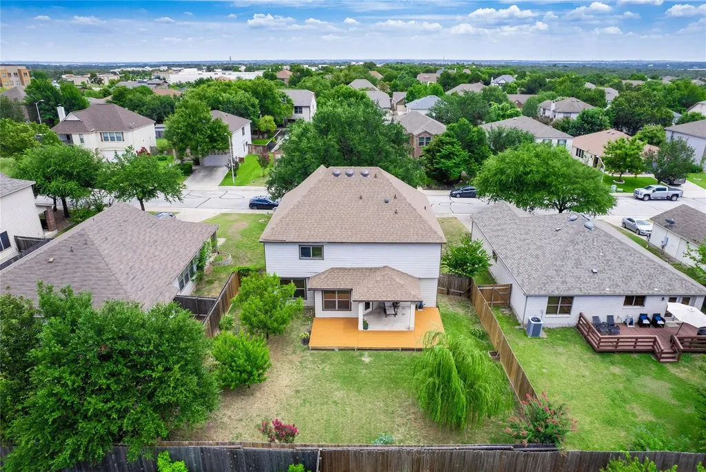 4912 Woodstock Drive Georgetown TX 78633