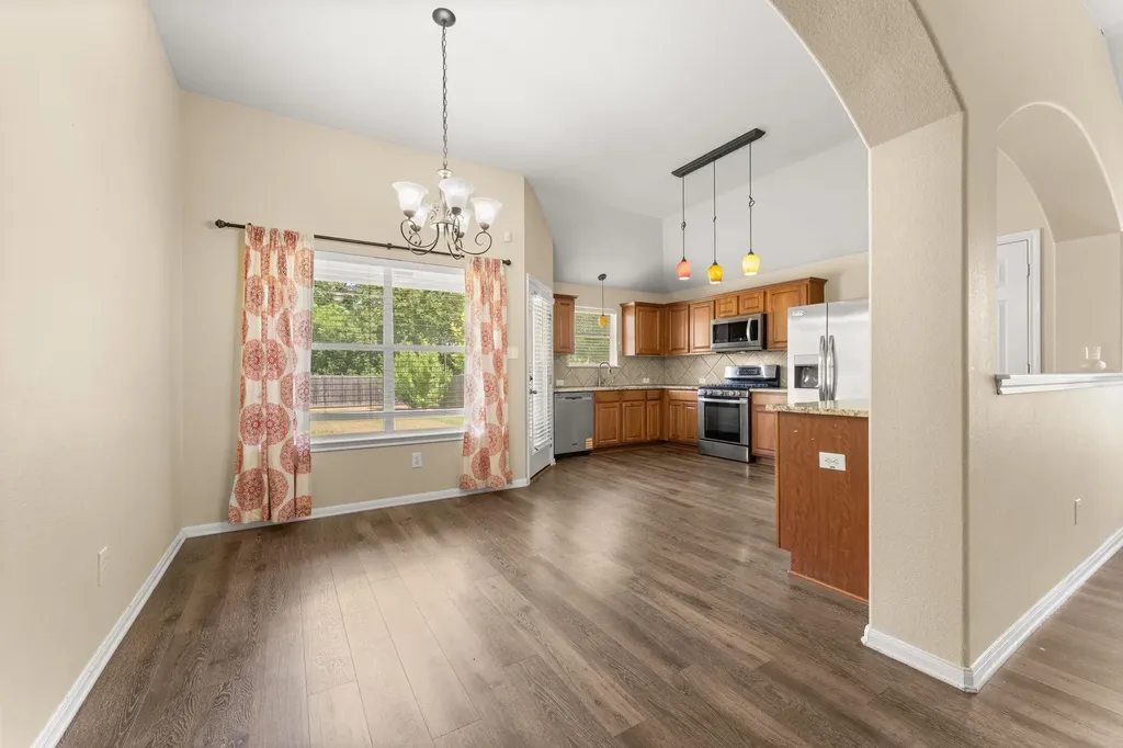 1005 Blackburn Place Round Rock TX 78665
