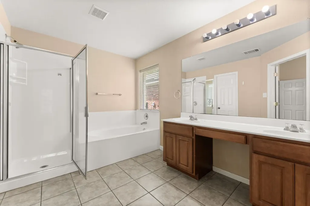 1005 Blackburn Place Round Rock TX 78665