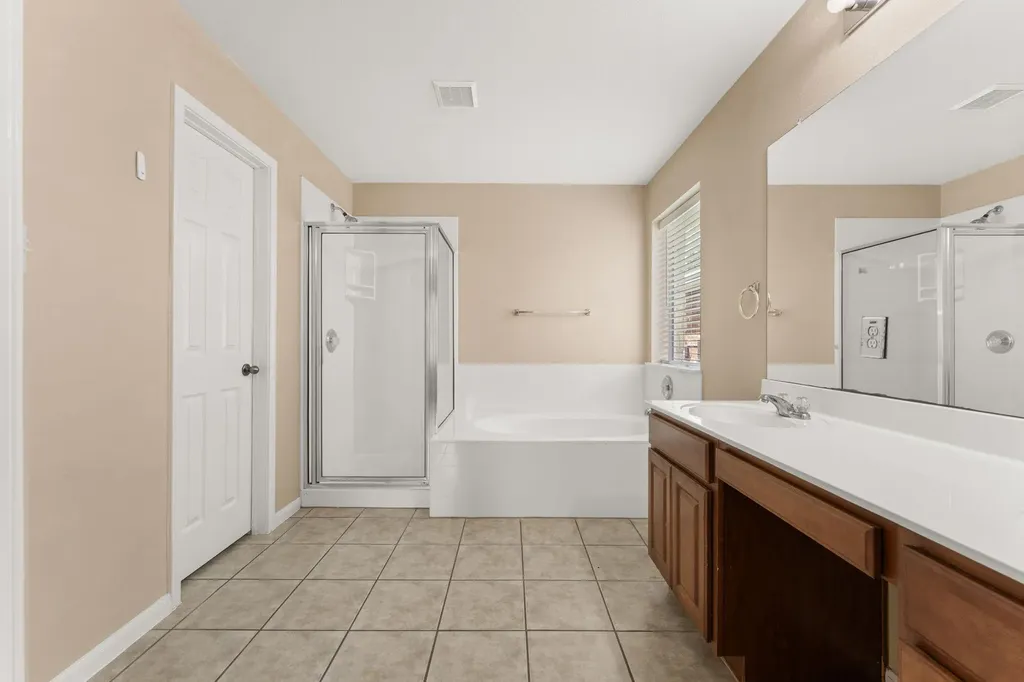 1005 Blackburn Place Round Rock TX 78665