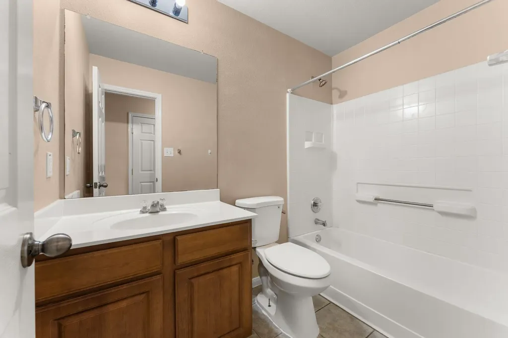 1005 Blackburn Place Round Rock TX 78665