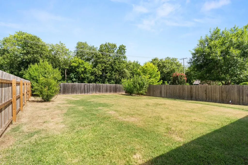 1005 Blackburn Place Round Rock TX 78665
