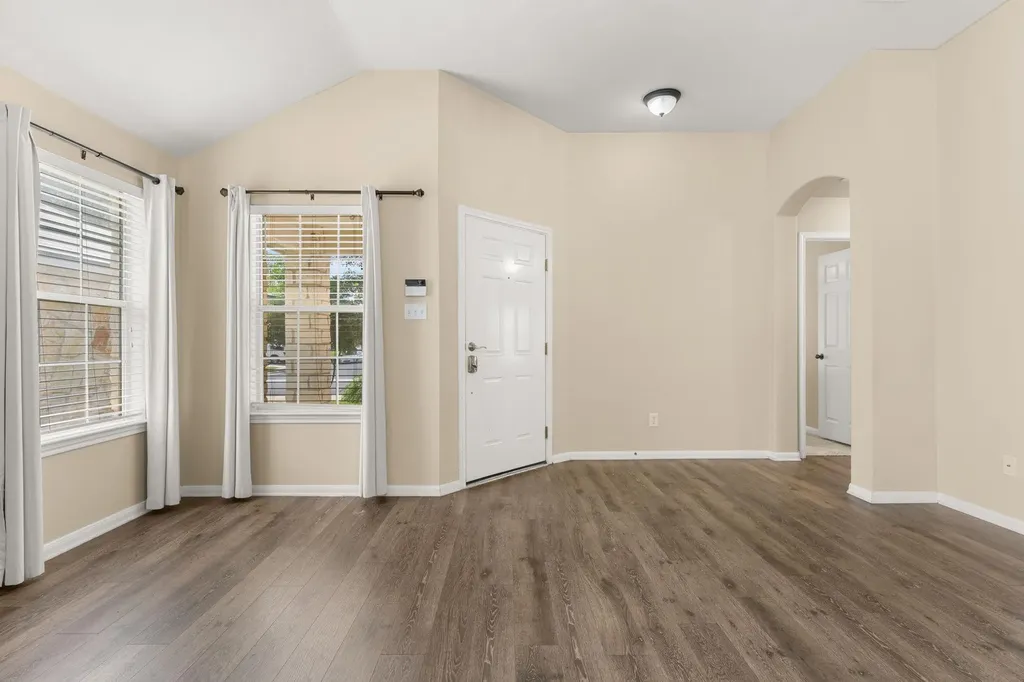 1005 Blackburn Place Round Rock TX 78665