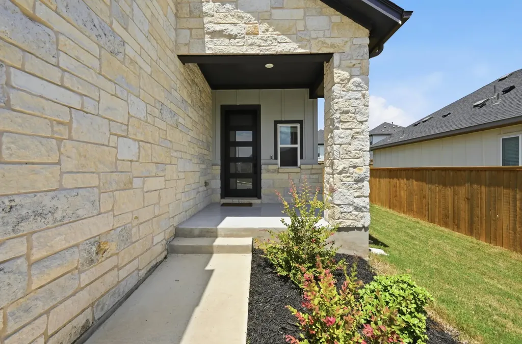 11808 Seaside Woods Drive Austin TX 78747
