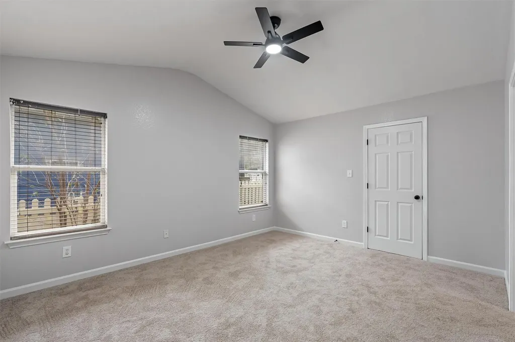 744 Fairway Kyle TX 78640