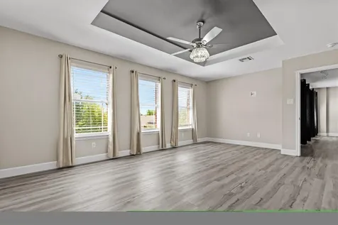 303 Quail Hollow Drive Hutto TX 78634