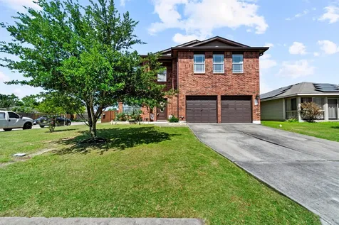 303 Quail Hollow Drive Hutto TX 78634