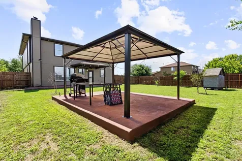 303 Quail Hollow Drive Hutto TX 78634