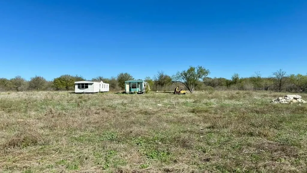 20744 Camino Real Street Dale TX 78616