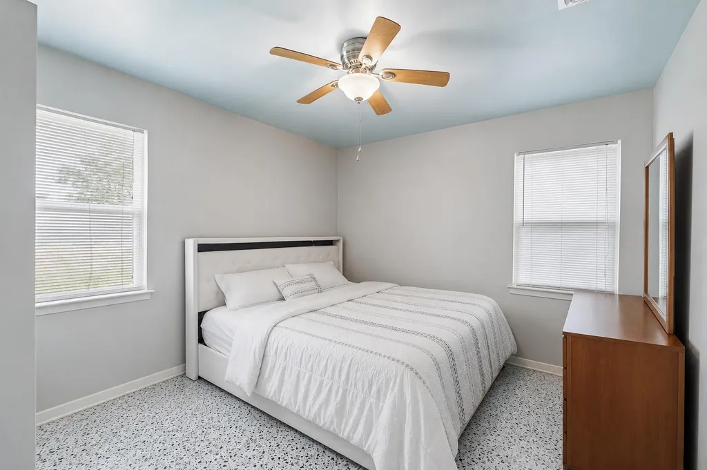 1106 Chesapeake Drive Austin TX 78758