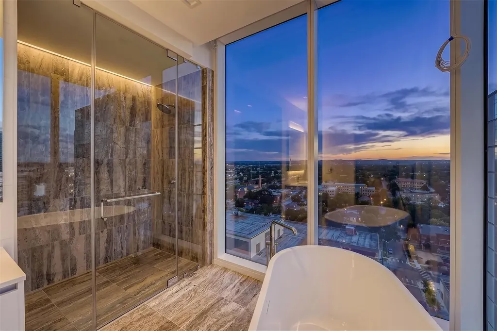 313 W 17th Street Austin TX 78701
