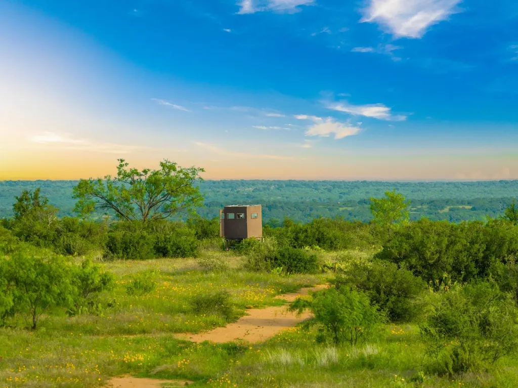 11079 Cr 266 Rochelle TX 76872