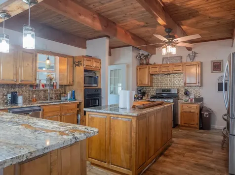 11079 Cr 266 Rochelle TX 76872