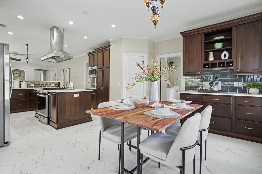 8504 Sweetness Lane Austin TX 78750