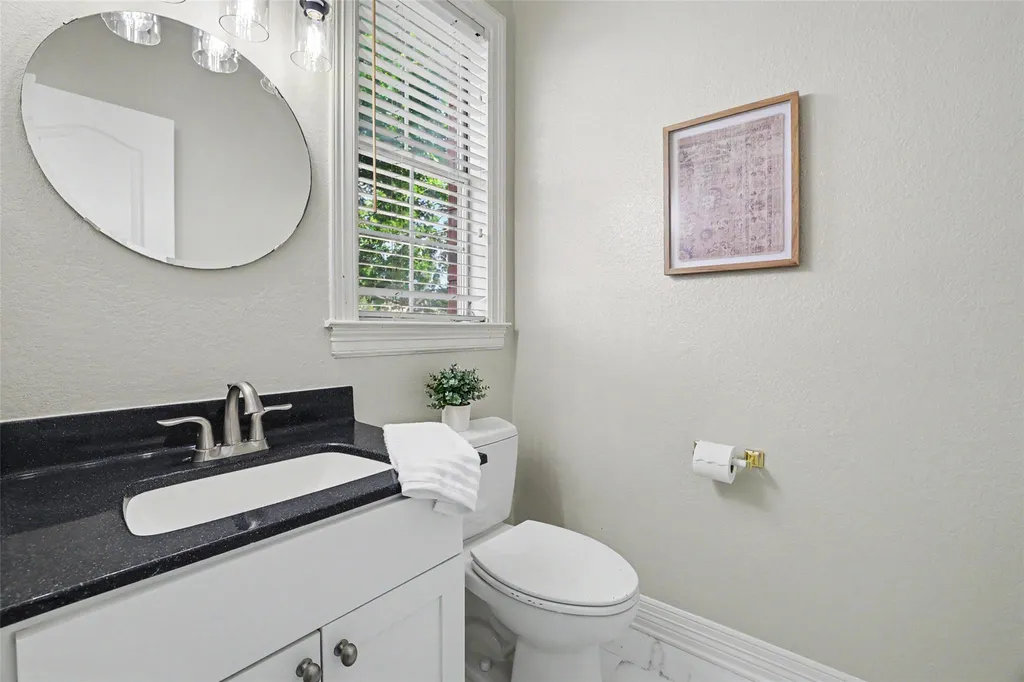 8504 Sweetness Lane Austin TX 78750