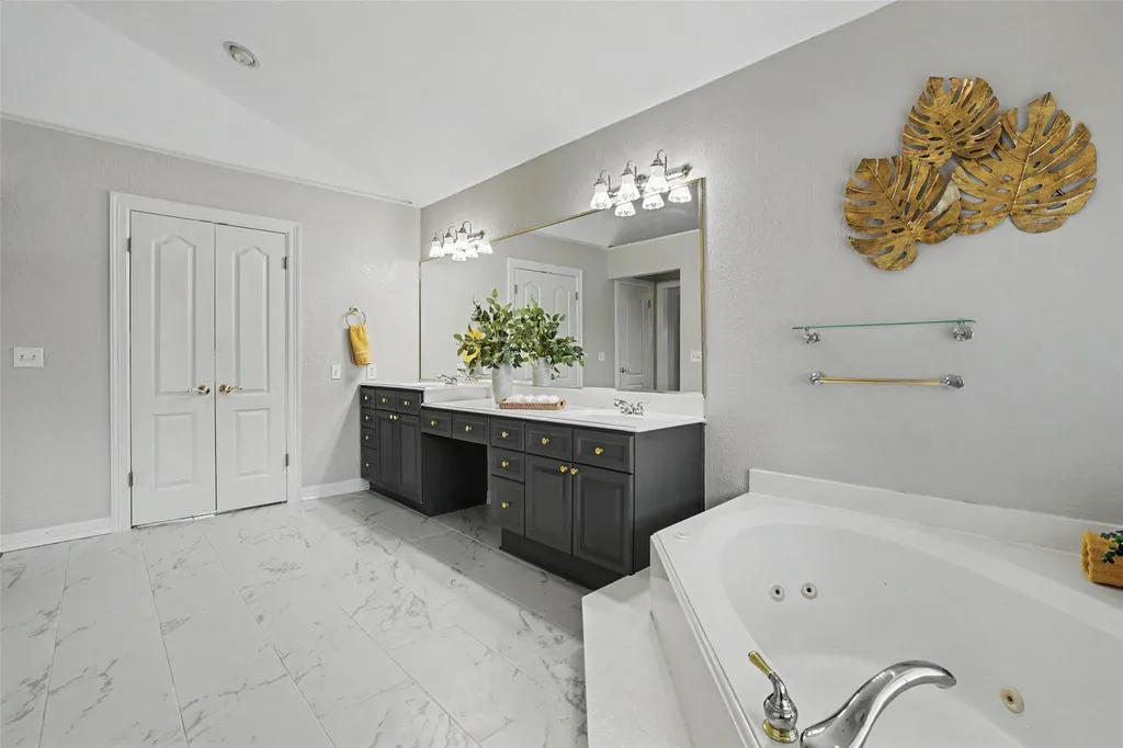8504 Sweetness Lane Austin TX 78750