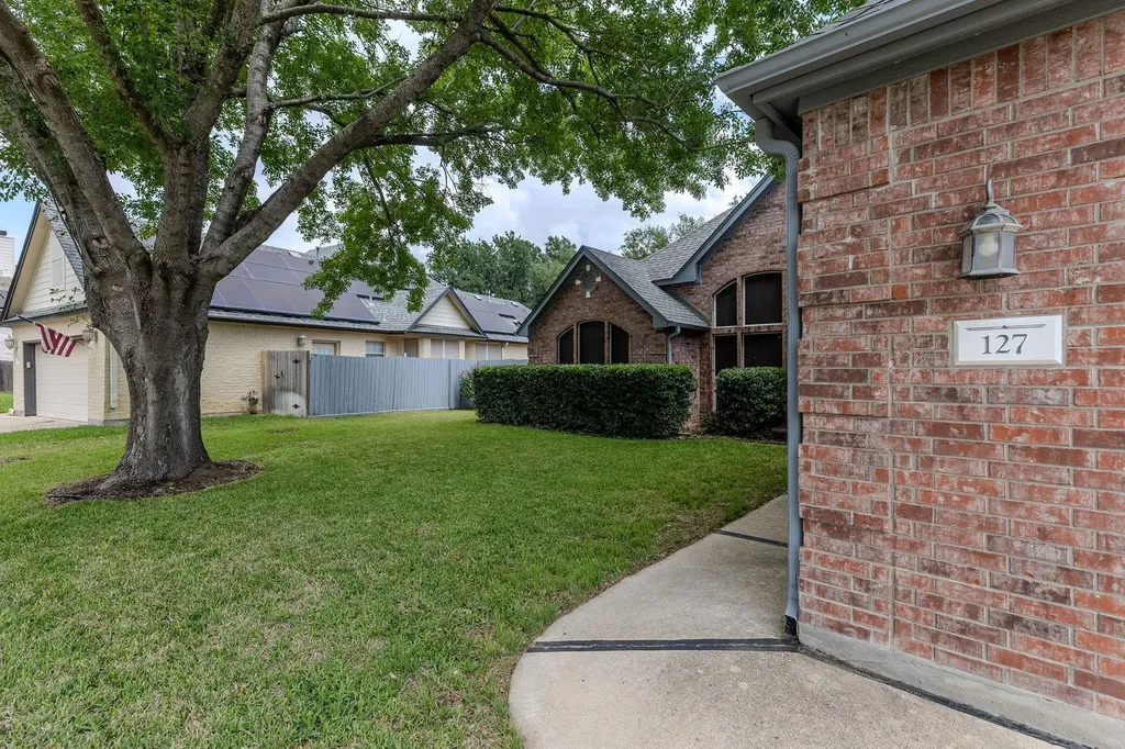 127 River Park Lane Georgetown TX 78626
