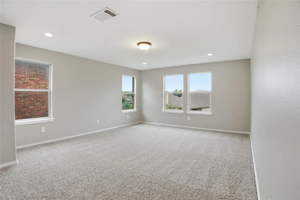 670 Landon Samuel Loop Pflugerville TX 78660