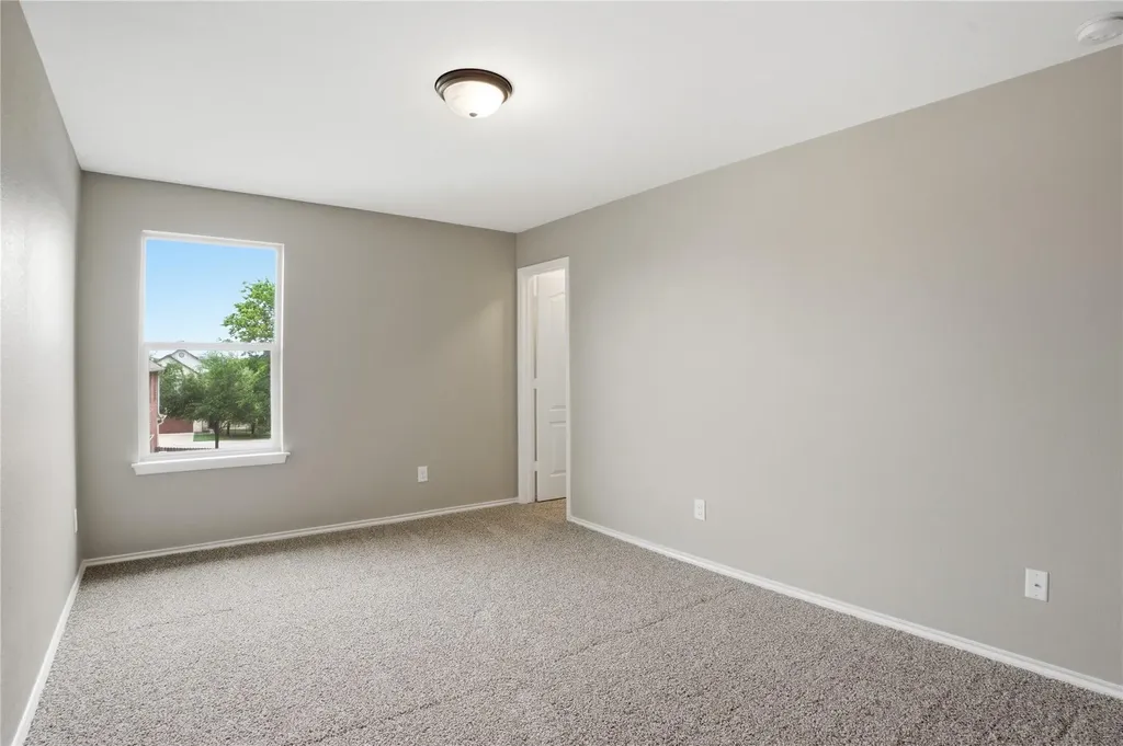 670 Landon Samuel Loop Pflugerville TX 78660