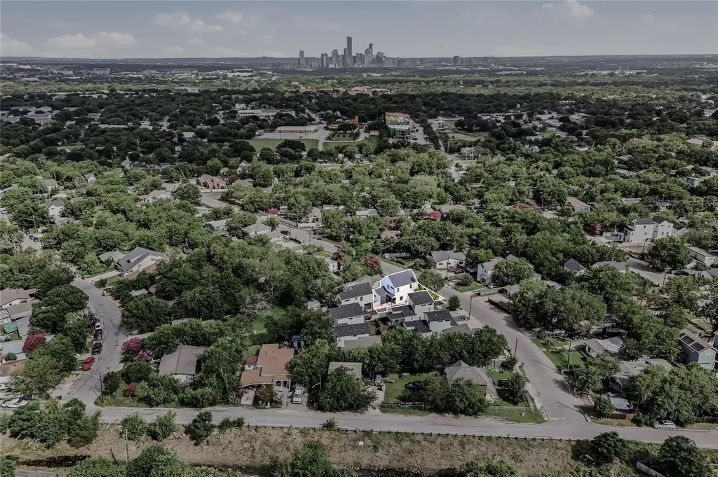 6809 Porter Street Austin TX 78741